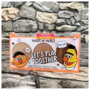 Sesame Street x Wet n Wild Best Buddies Bert Ernie Complexion Trio Bronzer Set